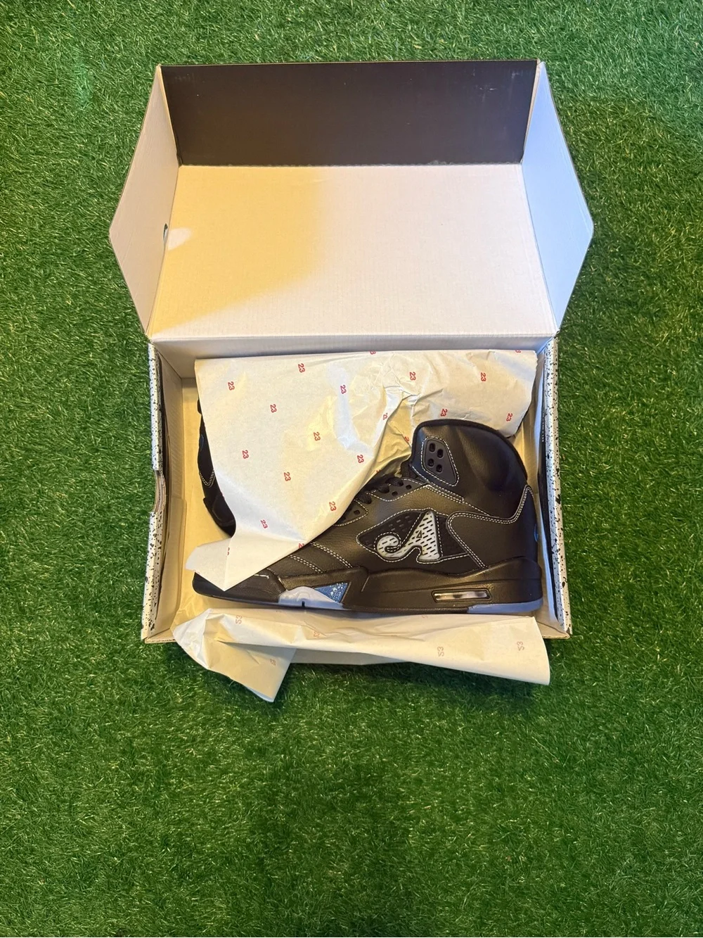 Air Jordan 5 Retro AWAKE NY ‘Boro - Racer Blue’